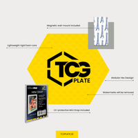 TCGplate Hex Shape Display für Pokémon TCG Karten mit UV-Schutz Mini Snap und magnetischer Wandhalterung.
