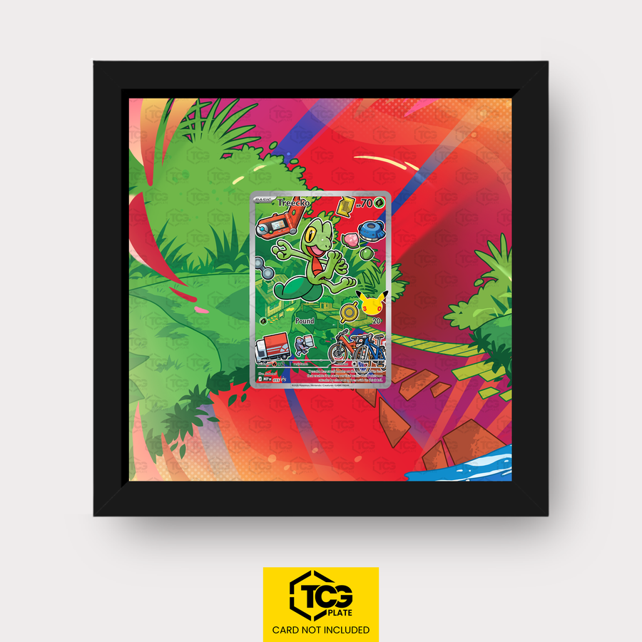 Geckarbor MEP 055 als Extended Art Display im Echtholzrahmen mit UV-Schutz-Case und magnetischer Wandhalterung von TCGplate.