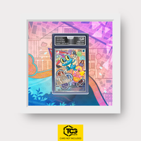 Froxy MEP 060 als Extended Art Display im Echtholzrahmen mit UV-Schutz-Case und magnetischer Wandhalterung von TCGplate.