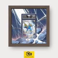 Voltenso PBL 089 als Extended Art Display im Echtholzrahmen mit UV-Schutz-Case und magnetischer Wandhalterung von TCGplate.
