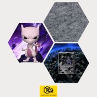 Funko Mewtu, die Karte SVP 052 und das Filz Hexagon als Hex Shapes Bündel von TCGplate.