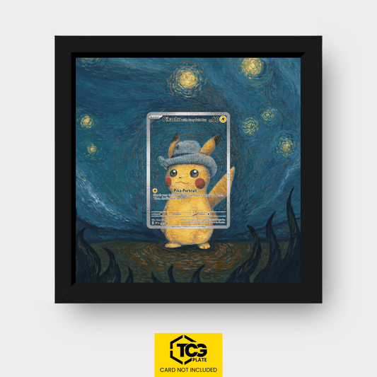 Frames® | Pikachu mit Grauem Filzhut SVP 085 - tcgplate